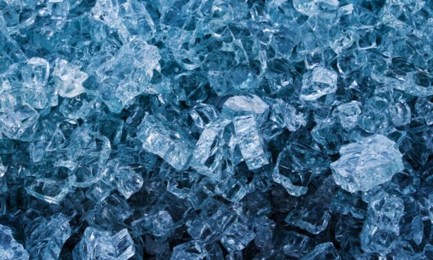 Does Ice Stay Frozen In Frigidaire Countertop Ice Makers?